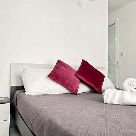 Marina Apartments Msida Buitenkant foto