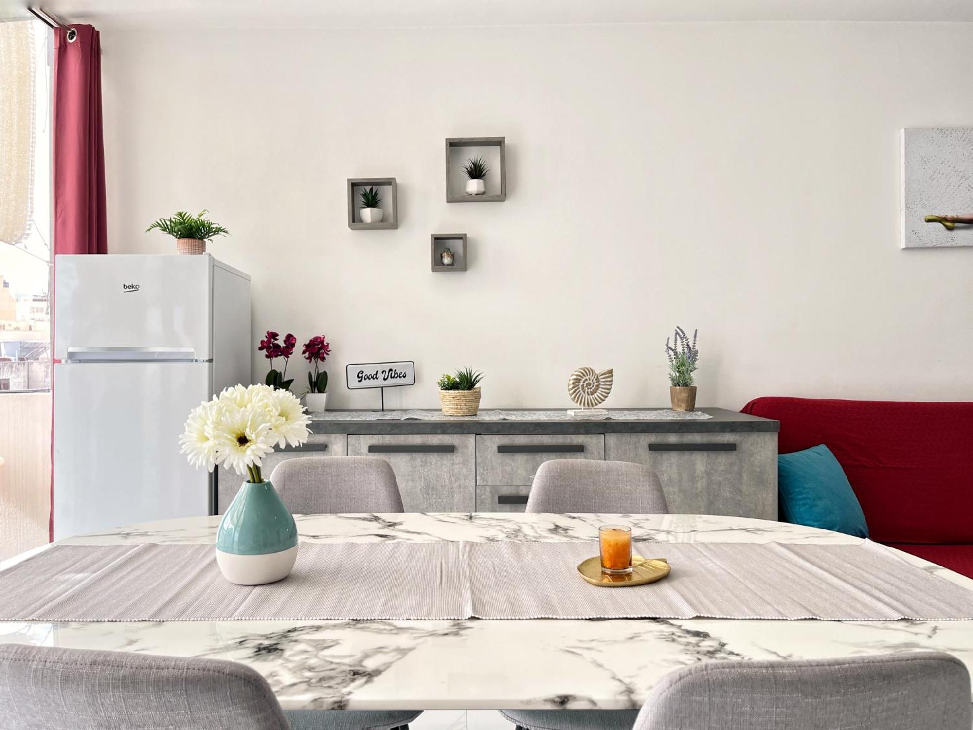 Marina Apartments Msida Buitenkant foto