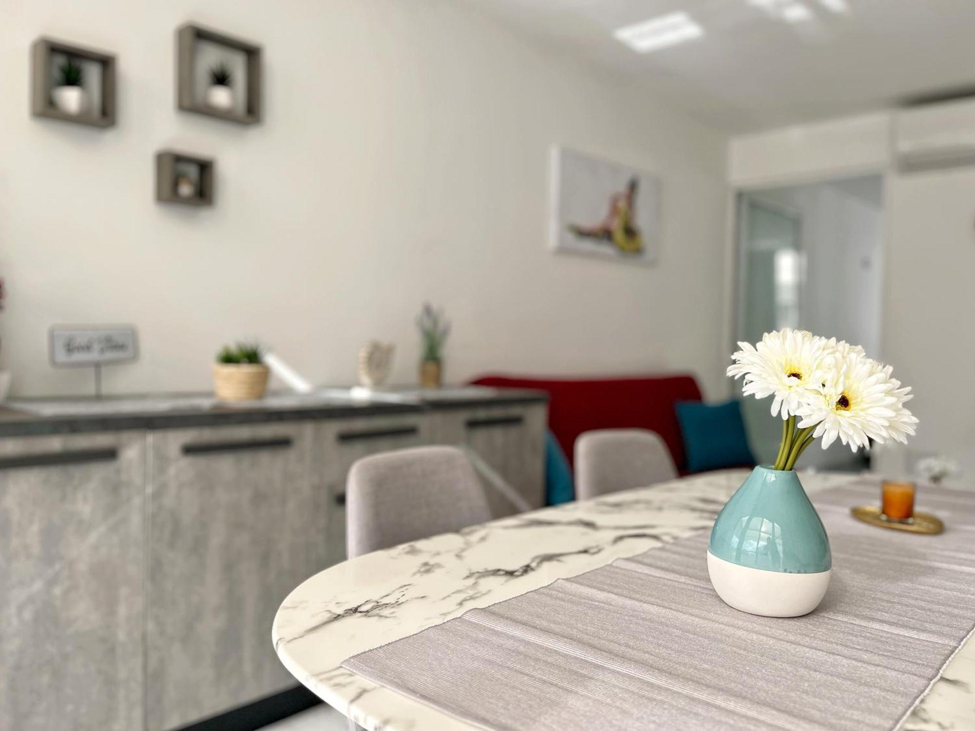 Marina Apartments Msida Buitenkant foto