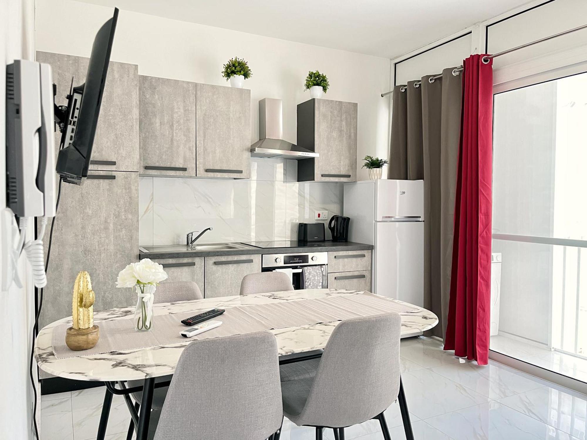 Marina Apartments Msida Buitenkant foto